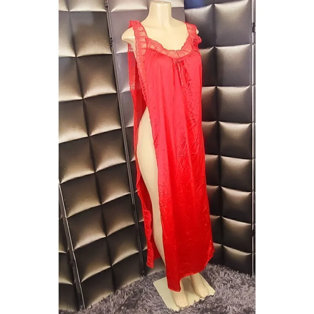 Vintage night gown